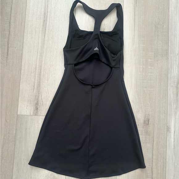 Alo dress - Picture 2 of 4